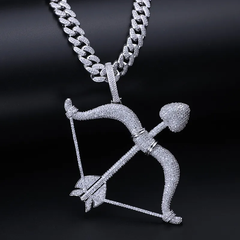 Catena a maglie cubane Grandi pendenti Hip Hip Gioielli Ciondolo ghiacciato Collana di design di lusso Mens Gold Silver Hiphop Bling Diamond Charms Fashion