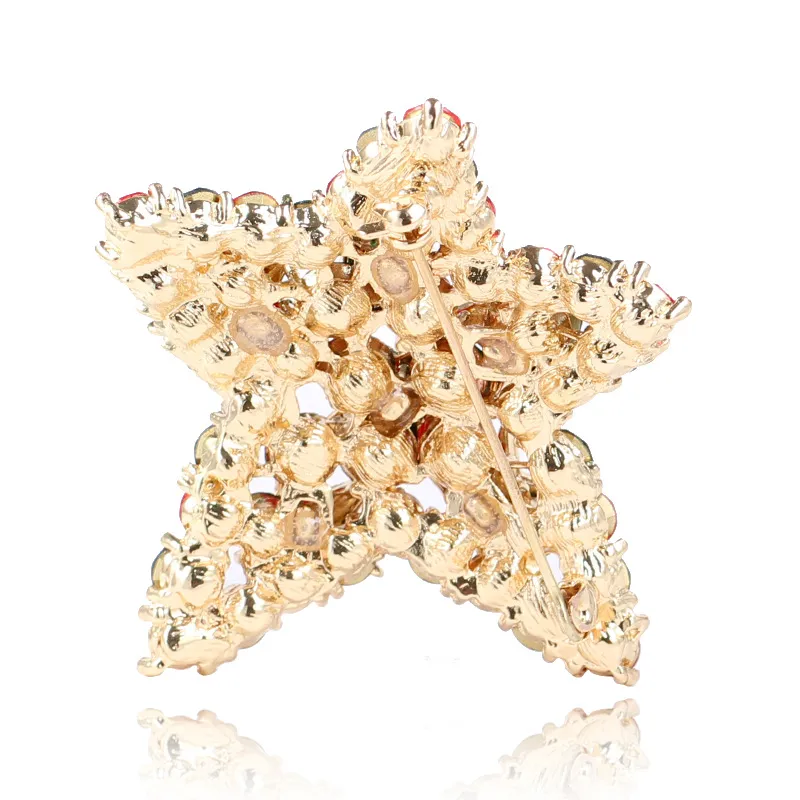 Venta al por mayor-e Ropa de moda euroamericana Broche decorativo creativo de cinco estrellas de Navidad