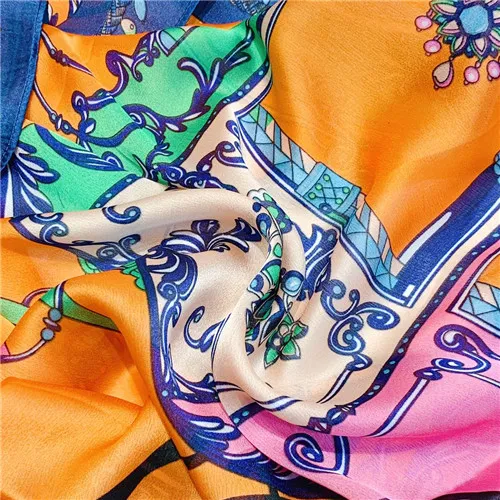Mode-merk vrouwen Europese stijl print ketting vierkante sjaals lente zomer sjaals voor