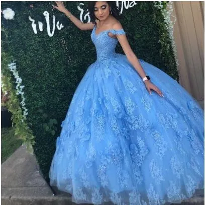 Bahama Blue Floral Lace Sweet 16 Kleider Ballkleider Ballkleid Schulterfrei Spitze Perlen Handgemachte Blumen Quinceanera Kleid Sweet 15 Mädchen