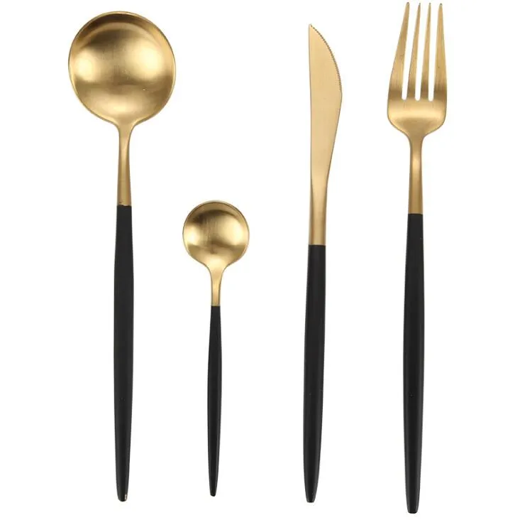 Ny nybörjad portugisiska porslin Stainless Steel Set Golden Flat Spoons Kitchen Bar Bestick Bestick Presenter Set Top Grade Bröllop Gaffel Sked