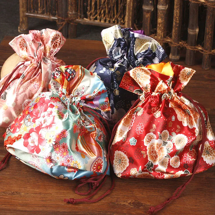 Últimas estilo japonês Saco dos doces de presente pequena bolsa de Natal Impresso Jóias Vintage Embalagem da festa de casamento Bolsa sacos do favor 10pcs / lot