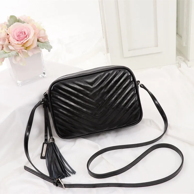 Luxury Designer Handbags Women`s LOU CAMERA Bag High quality QUILTED LEATHER Tassel Crossbody bag