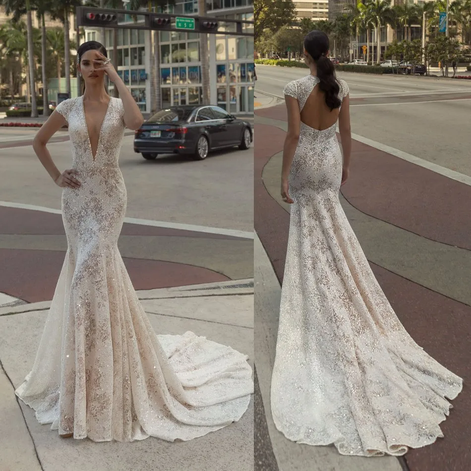 2020 Crystal Design Syrenki Suknie Ślubne Głębokie V Neck Powrót Hollow Sukienki Suknie Ślubne Koronki Cekiny Abiti Da Sposa