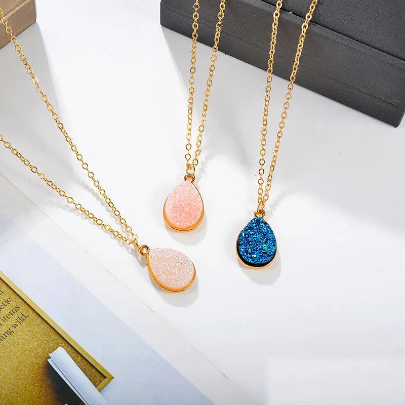 Nieuwe Collectie Waterdrop Hars Druzy Hanger Ketting Voor Vrouwen Wit Roze Blauw Geometrie Gold Plating Collier Mode-sieraden