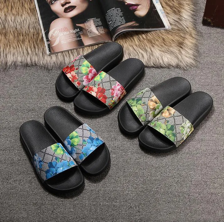 Men's women's hotsell slippers