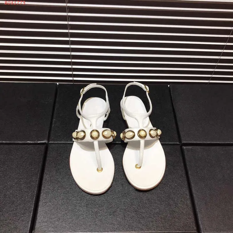 2019 Sale Online High-end custom Classic pearl sequin decoration style full of personality High-end atmosphere slide sandals