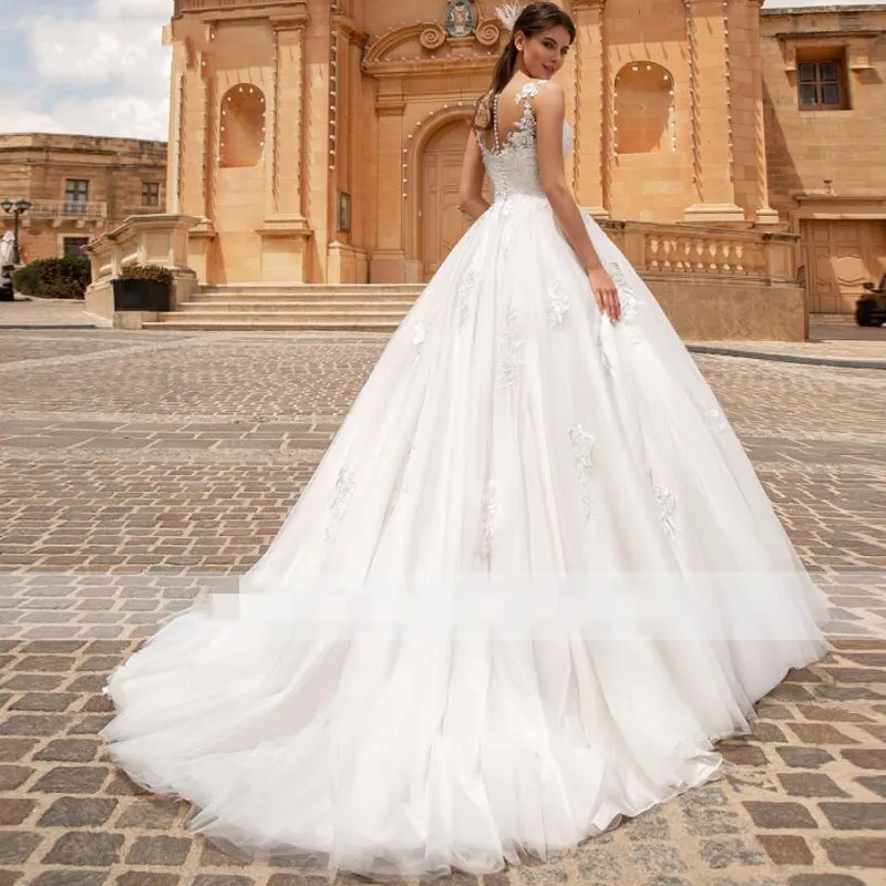 green emerald velvet dress Wedding dress lace A-line ball gown SHORT SLEEVE, EMPIRE WAIST – Bela Bridal