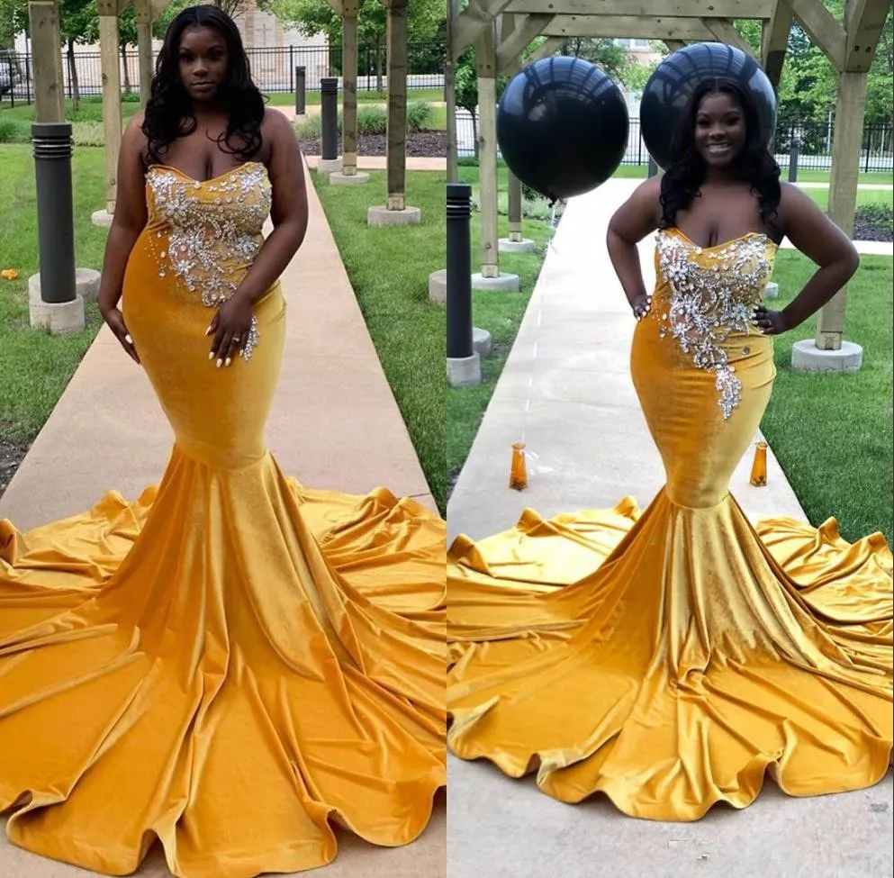 2020 Beaded Yellow Black Girls Mermaid Prom Dress Plus Size
