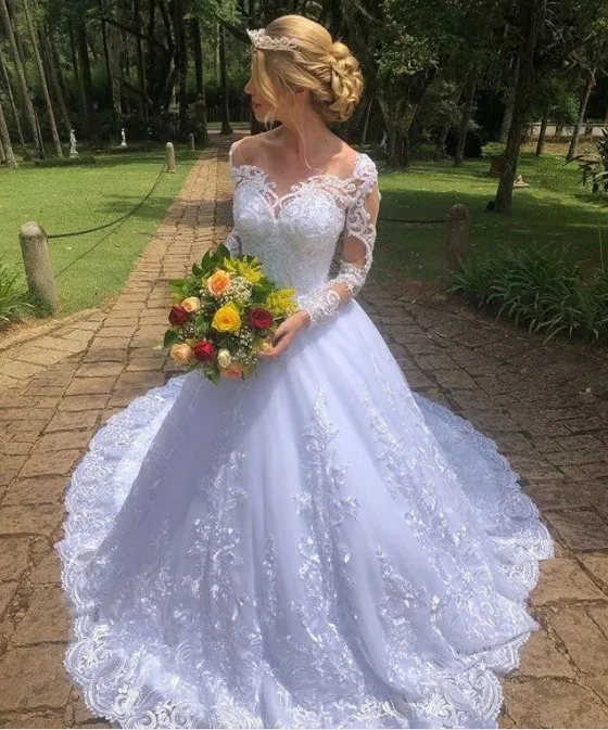 simple lace wedding dress