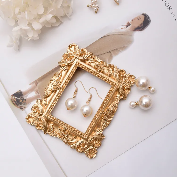 [DDisplay]Resin Mini Frame Golden Jewelry Display Windows Victorian Fashion Earring Standing Showcase Rose Flower Pendant Stand Holder