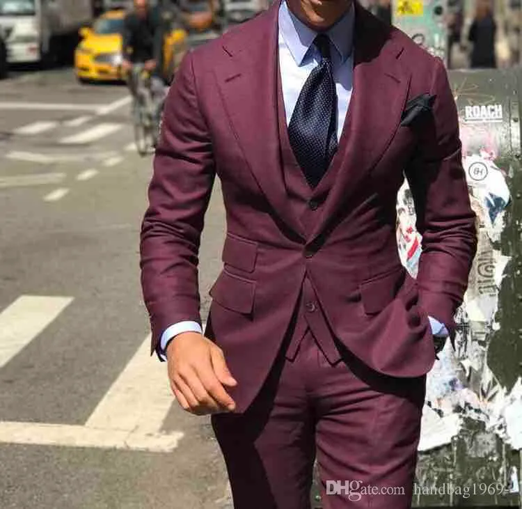 New Arrivals One Button Burgundy Groom Tuxedos Notch Lapel Groomsmen Best Man Mens Wedding Suits (Jacket+Pants+Vest+Tie) D:138