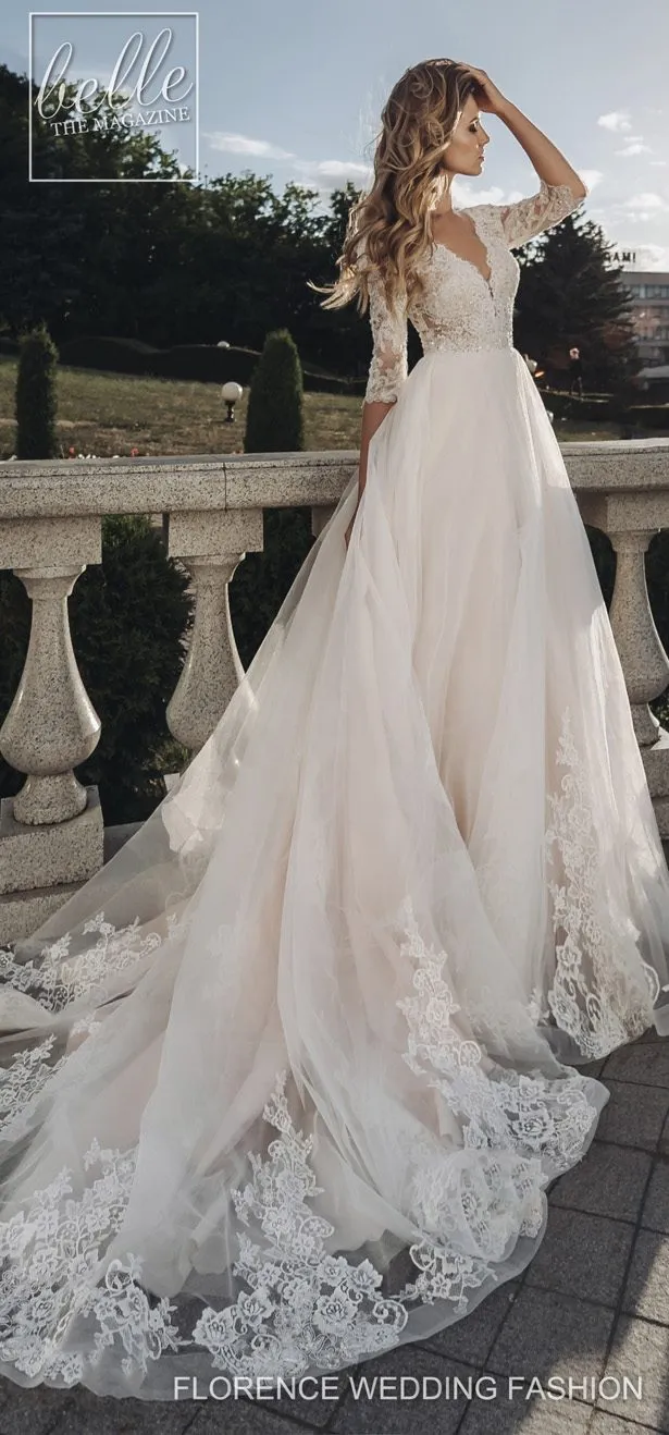 Bohemian Lace Appliques Tulle Wedding Dresses V Neck Long Sleeves Plus Size Bridal Gowns