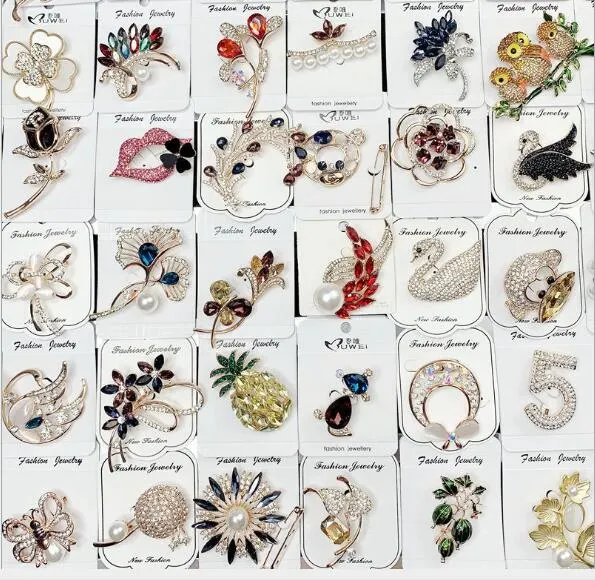 10pcs / lot Mish Style Fashion Crystal Jewelry Brooches Pins per regalo artigianale DIY PR10