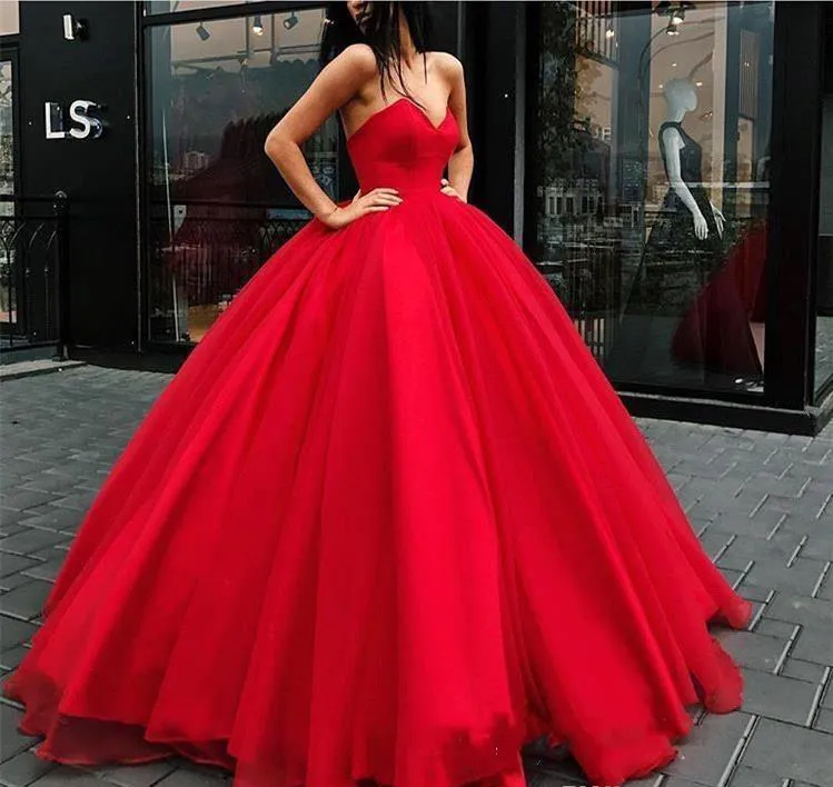 Robe de bal rouge bouffante robes de Quinceanera 2019 princesse chérie sans manches douce 16 filles bal de promo robes de reconstitution historique, plus la taille sur mesure