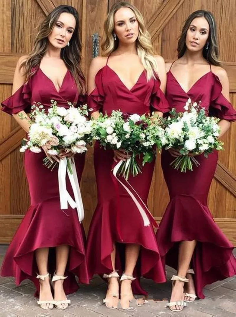 turquoise and white bridesmaid dresses Zapakasa Women White Blue Flower Bridesmaid Dress with Ruffles A Line  Spaghetti Straps Long Tulle Wedding Guest Dress