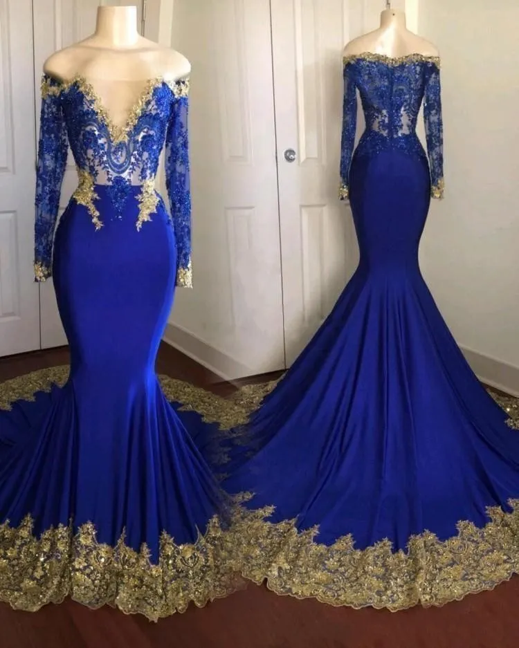 2019 New Sexy Royal Blue Mermaid Prom Dresses Appliques dorate con spalle scoperte scollo a V maniche lunghe Illusion Sweep Train Abiti da sera per feste