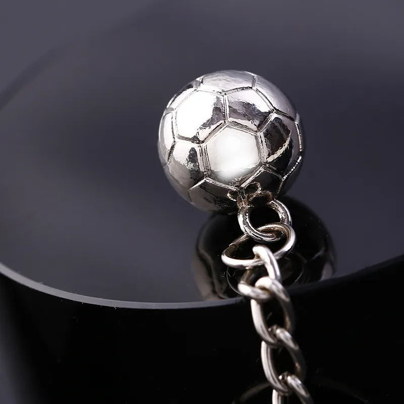 Chaussures de football porte-clés en métal porte-clés de voiture porte-clés de mode pendentif sac suspendu pour hommes coupe du monde porte-clés pour les fans cadeaux272H