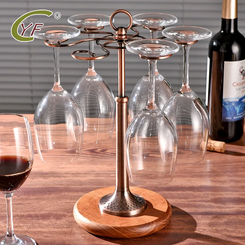 Le nouveau porte-gobelet à vin européen créatif casier à vin en bois armoire à vin ornements de table approvisionnement transfrontalier fabricants en gros