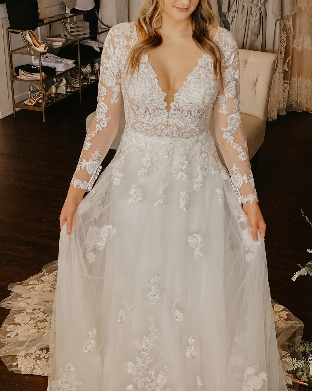 Romantic Vintage Illusion Deep V Wedding Dress 2020 A Line With