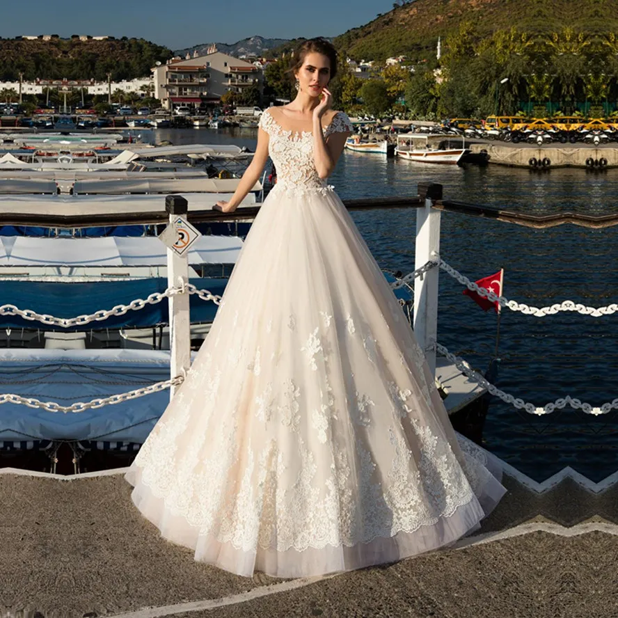 Vestido de novia con mangas casquillo, Vestido de novia con Espalda descubierta y tren de barrido, Vestido de novia bohemio Vintage, novedad de 2020