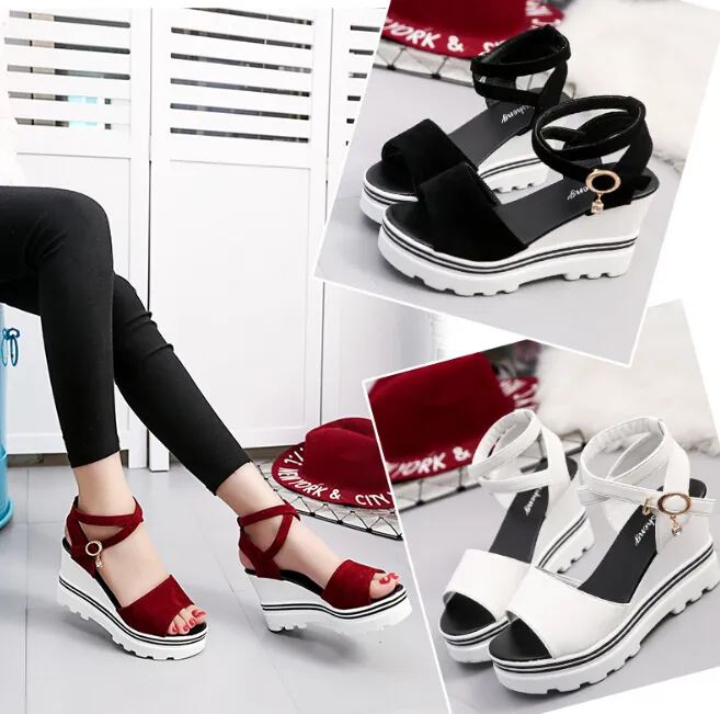 Hot koop-2019 zomer nieuwe dames sandalen suede effen kleur hoge hakken wiggen gesp vis mond open teen verhoogde dunne damesschoenen