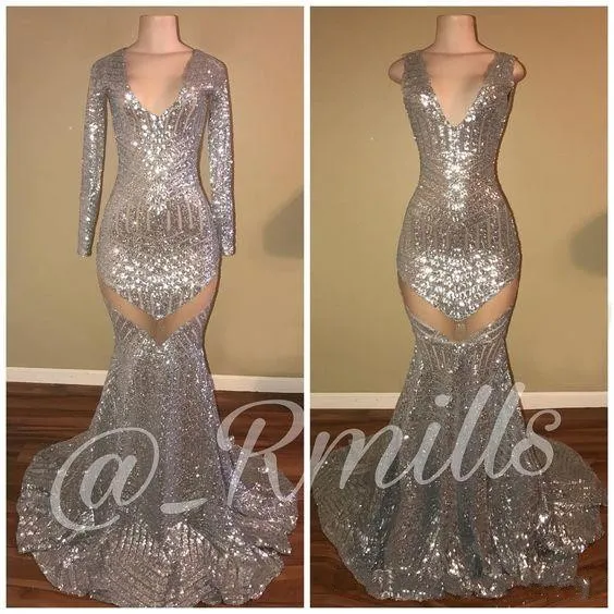 2019 Bling Silver Cekinę Koronki Syrenki Prom Dresses V Neck Długie Rękawy Przejdź przez Cekiny Sweep Pociąg Formalne Party Pageant Suknie Wieczorowe