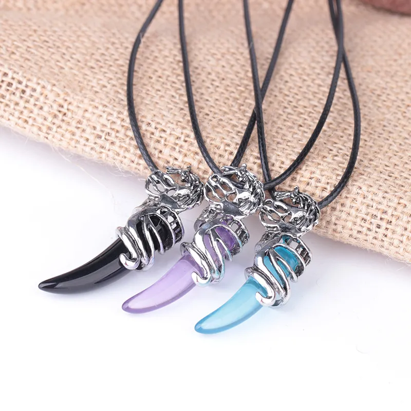 Exquisite Men Necklace Antique Silver Tribal Stark Wolf Fang Tooth Necklace Vintage jewellery Wolf Tooth Dragon Pendant Necklace