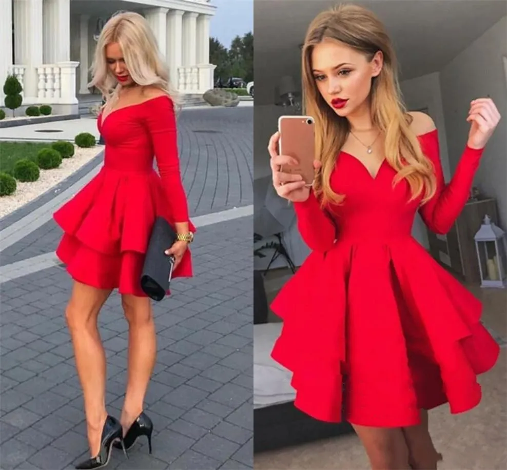 Red A-Line Short Prom Dresses Off Shoulder Tiered Ruffles Satin Long Sleeves Formal Homecoming Dresses Mini Little Party Gowns Graduation
