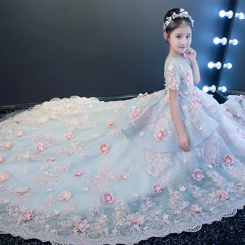 Vestidos para 2025 princesitas