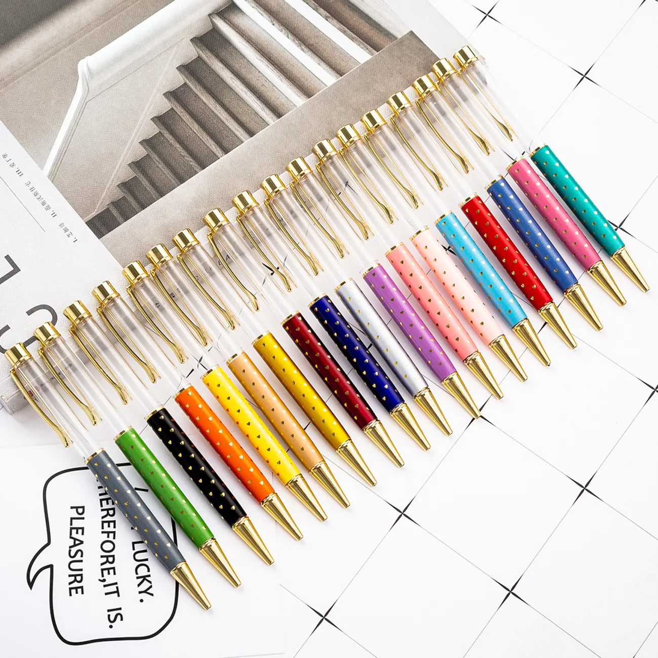 New DIY Ballpoint Pen Empty Barrel Pen Gift Ball Pen Heart Printing Novel Stationery Smart Office Supplies WJ099