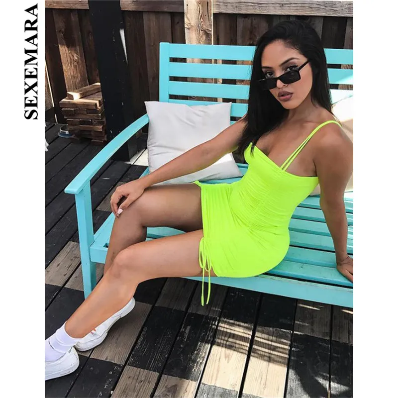 Mode-sangle plissée Sexy robe moulante femmes tenue de club 2019 mode néon vert robes pansement Mini robe C71-AZ21