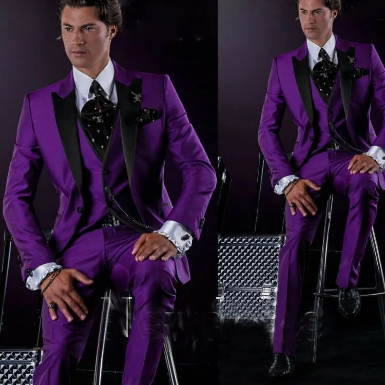 Purple Black 3 Pieces Bruidegom Smoking Tuxedos Piek Rapel Groomsman Wedding Past Formal Mens Prom Party Blazer Wear (Jack + Vest + Pants)
