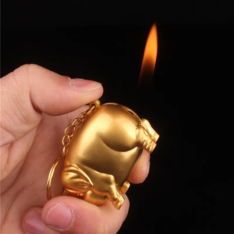 Ny Mini Creative Gas Lighter uppblåst Butane Metal Gold Pig Model Cigarett Fire Starter med nyckelring Söta roliga tändare