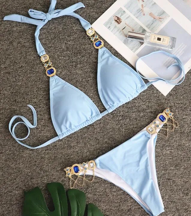 Belos trajes de banho 2024 esportes biquinis conjunto sexy cristal diamante bandagem vermelha divisão europeia e americana mulheres swimwear caindo aceito