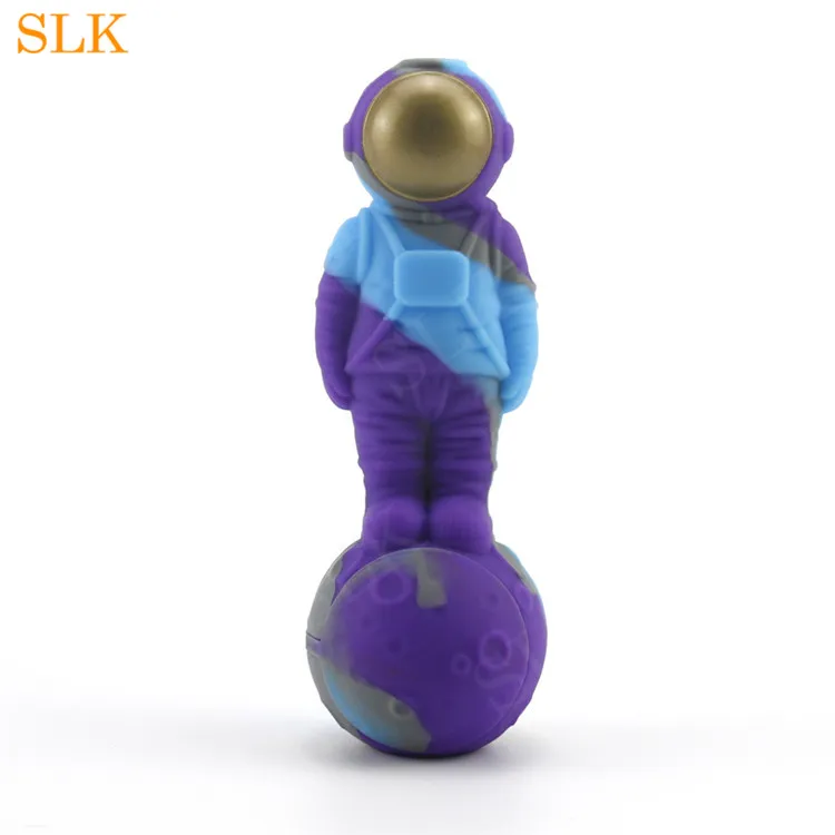 4.9 Inch astronaut shape silicone smoking pipe Cigar Pipes tobacco glass pipe silicone bong with glass bowl