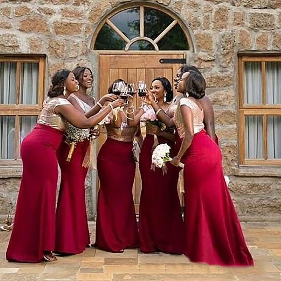 Cheap Red Bridesmaid Dresses Shiny Top Sequins Scoop Neck vestidos Cap Sleeves Mermaid Prom Party Gowns For Wedding