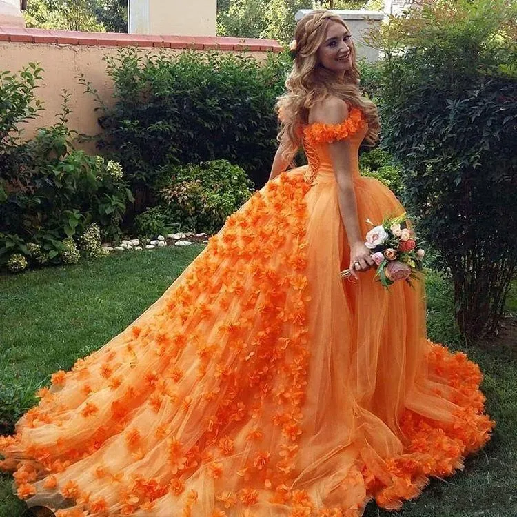 Orange Quinceanera فساتين كرات رائعة قبالة كتف اليد