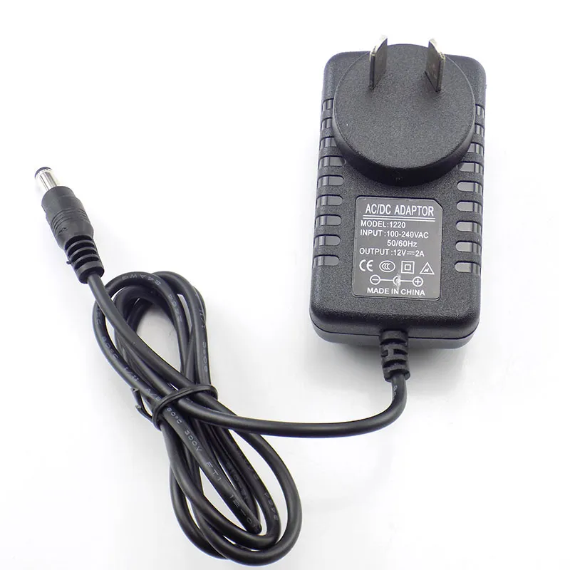 Adaptateur Secteur Universel 12V 6A – 220V AC Vers 12V DC – Connecteur 5,5mm
