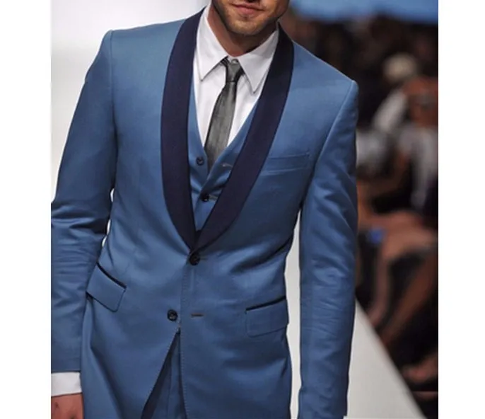 Blue Groom Tuxedos Shawl Lapel Groomsman Bröllop 3 Piece Suit Fashion Men Business Prom Party Jacket Blazer (Jacka + Byxor + Tie + Vest) 2502