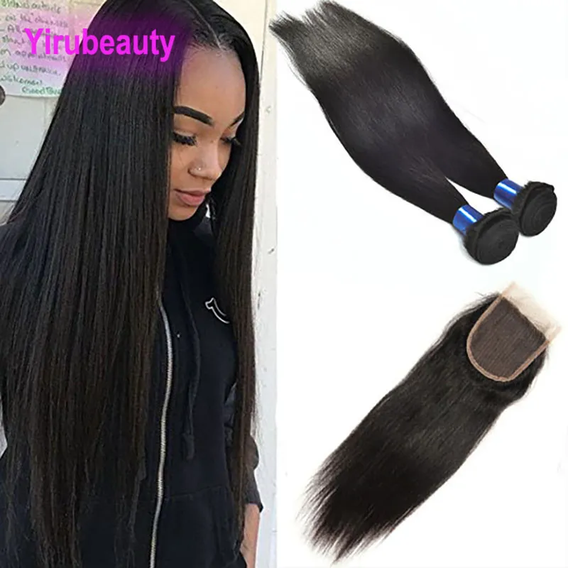 Cabelo peruano Silky Hair color natural 2 pacotes com fechamento de renda 100% não processados ​​Extensões de cabelos humanos com fechamento 4x4