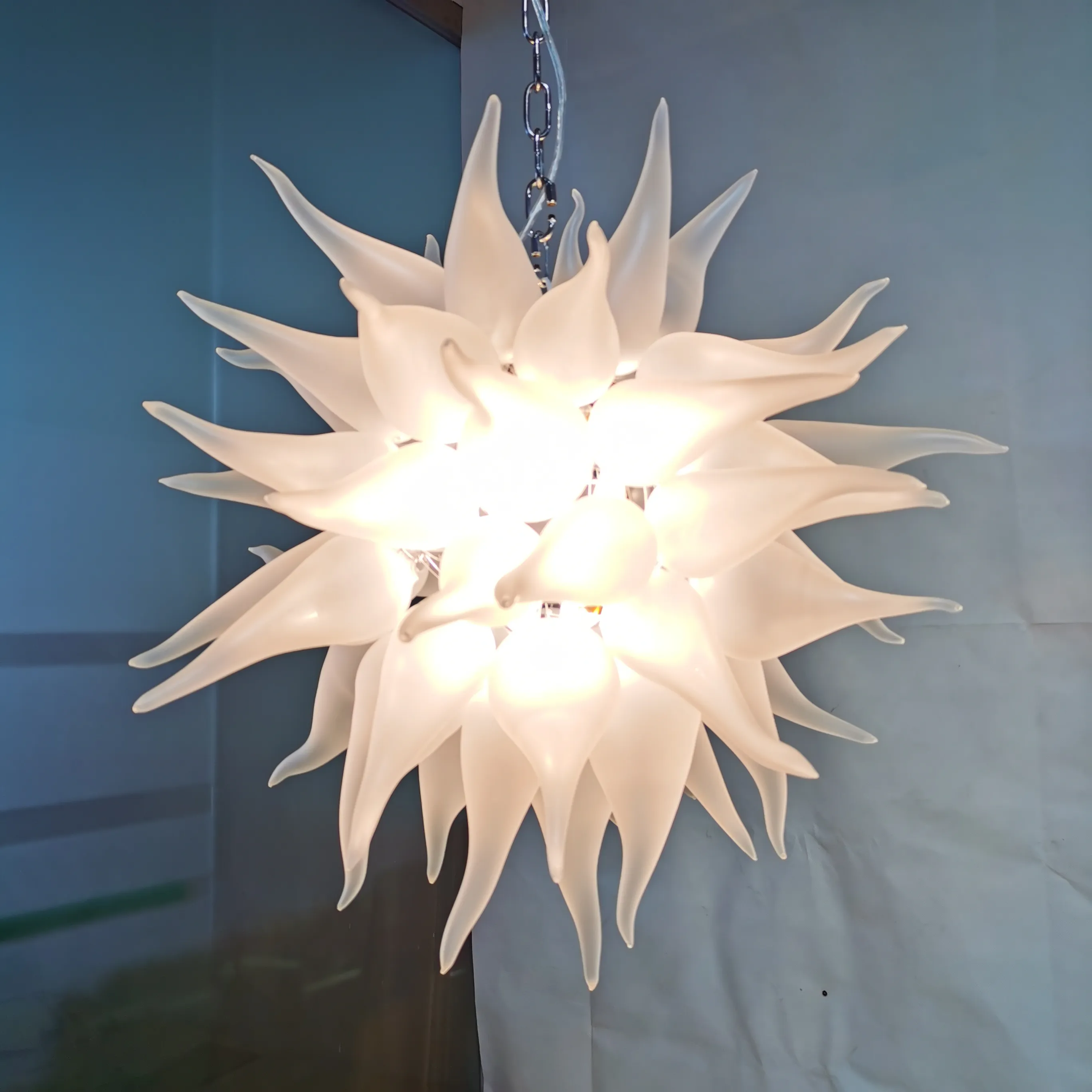 Witte kroonluchters bloemverlichting Moderne ontwerp opknoping ketting kroonluchter hanglampen kristal murano glas verlichting fxiture