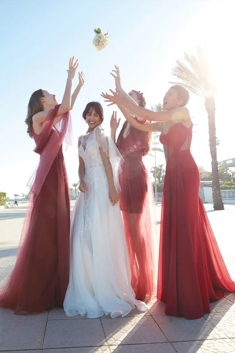 2020 новейшие дизайн вина красные бордовые подружки невесты платья разные стили блестящие бисером кружева аппликация тюль горничная честь платья