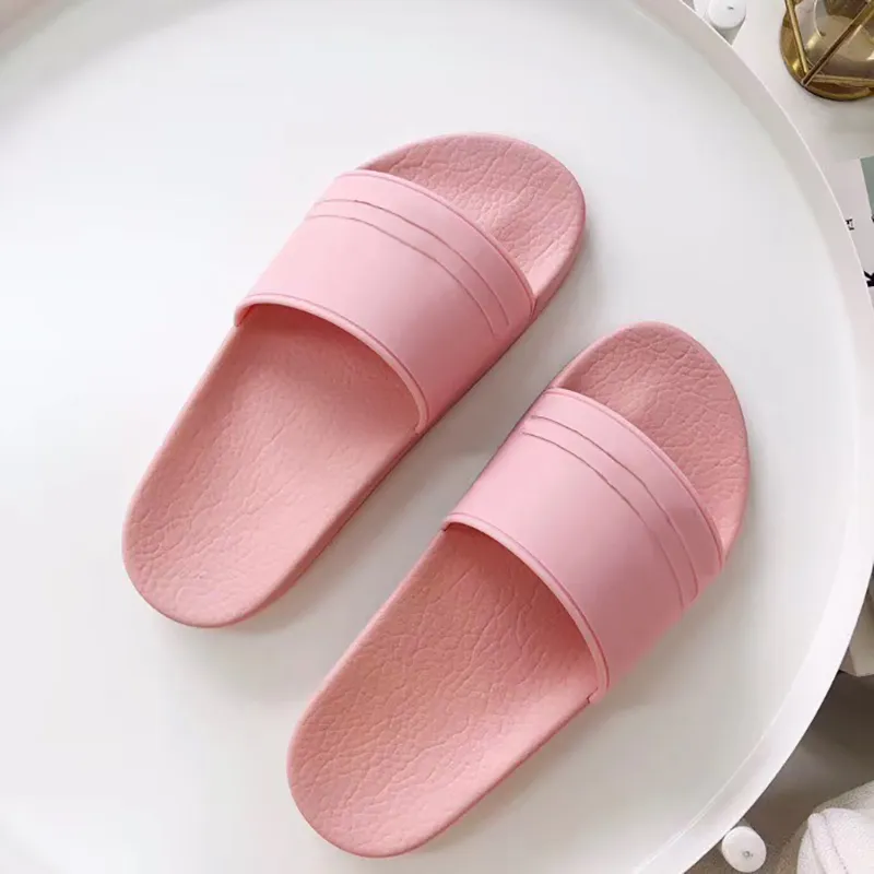 2019 luxury Designer Summer rubber slide sandal for Men and women Flat slipper bright colorful summer feel permeating Beach flip flops