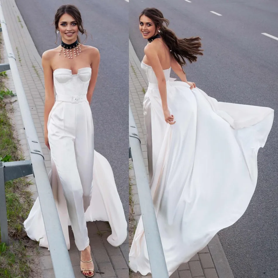 Tute bianche da spiaggia Abiti da sposa Abiti da sposa in raso con scollo a cuore con strascico staccabile Vestido De Novia