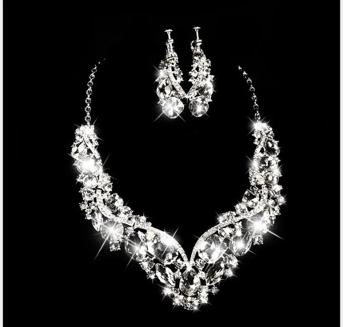 Collier de mariage de la mariée, costume de boucle d'oreille, robe de mariée, cadeaux, accessoires, collier de diamants coréen