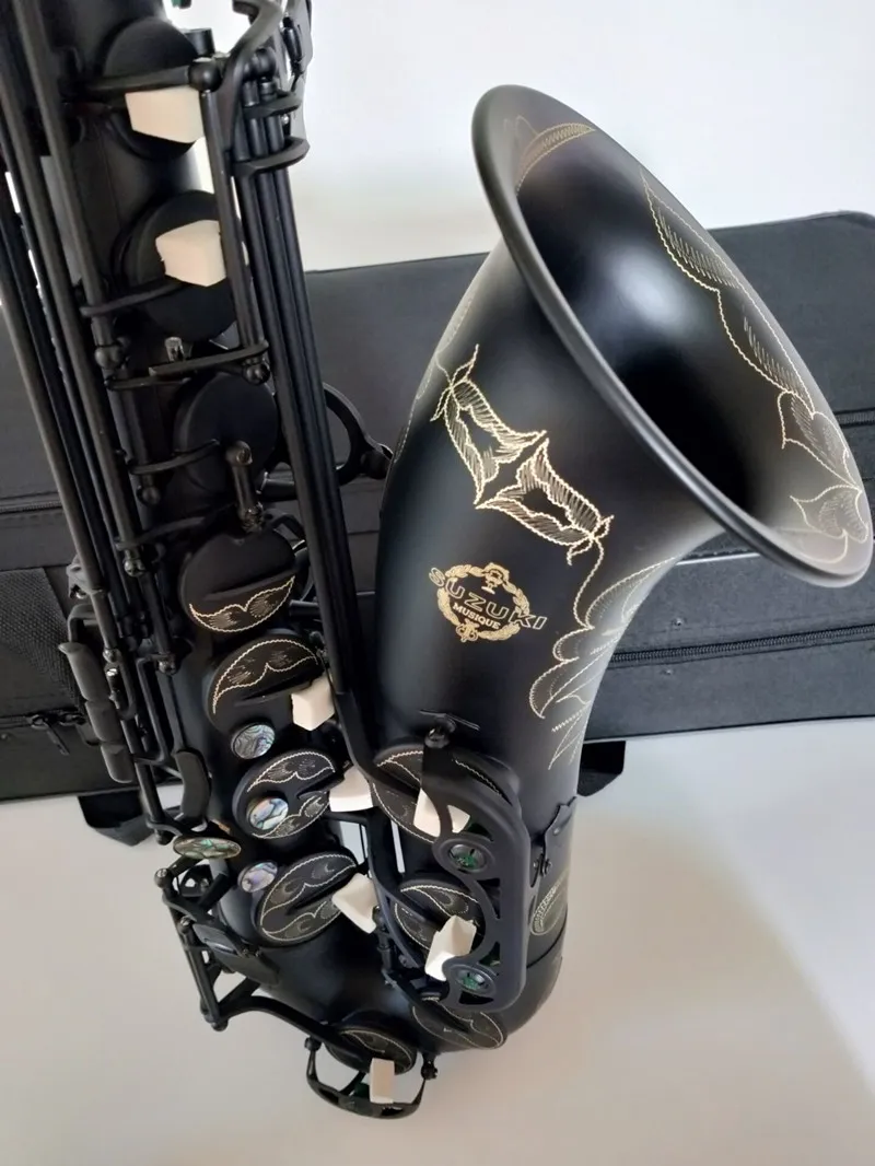 Suzuki tenor saxophone discount