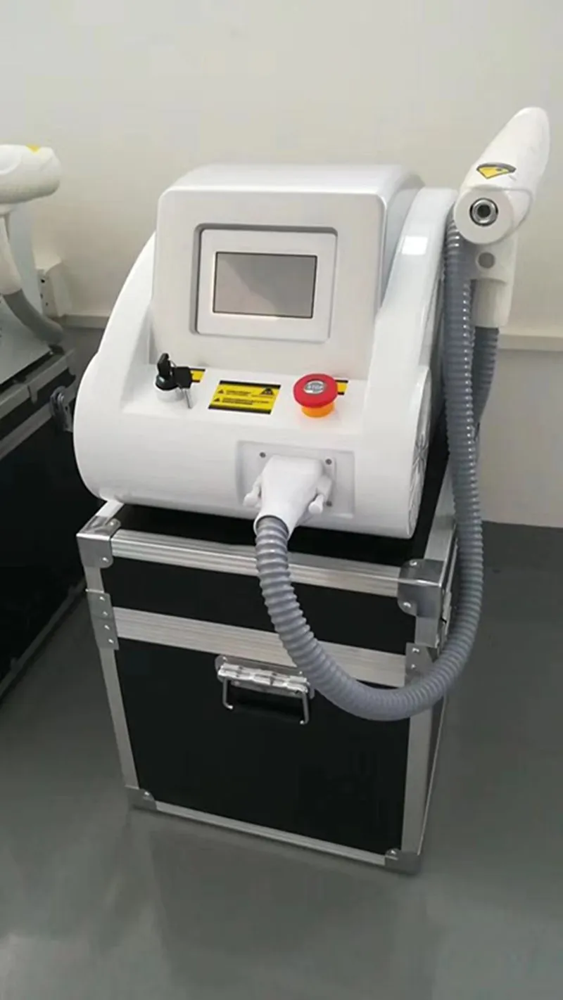 1000W 2000mj 532nm 1064nm 1320nm Q Switch Nd Yag lasermaskin för borttagning av lasertatueringar Freckle Eyebrow Pigment Removal Laser System