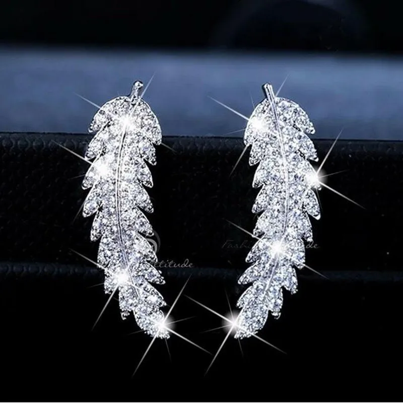 2019 Nyankomst Hot Rea Lyxsmycken 925 Sterling Silver Pave Vit Safir CZ Diamond Leaf Feather Stud Örhänge För Kvinnor Gift