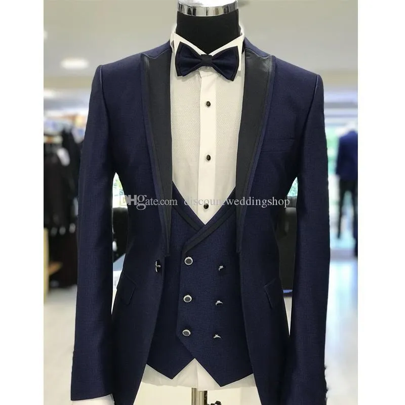 Przystojny Navy Blue Groom Tuxedos Peak Lapel Mężczyźni Wedding Party Prom Dress 3 Sztuk Biznes Garnitury (Kurtka + Spodnie + Kamizelka + Krawat) K139